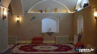نمای اتاق شاهنشین هتل کاروانسرای شهریاران - ابوزیدآباد کاشان